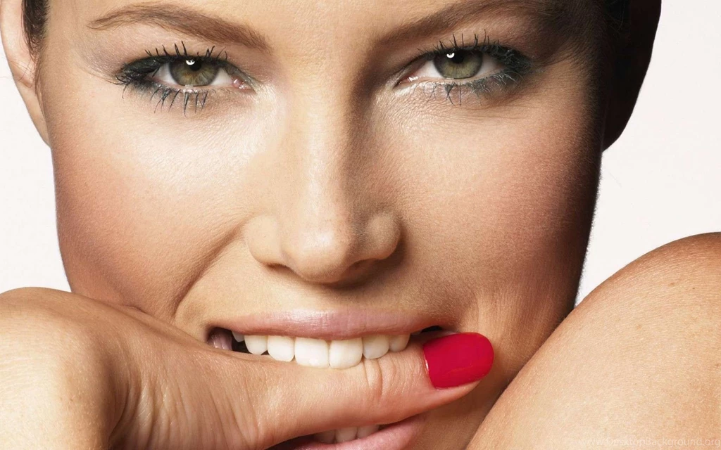 Jessica Biel HD Images