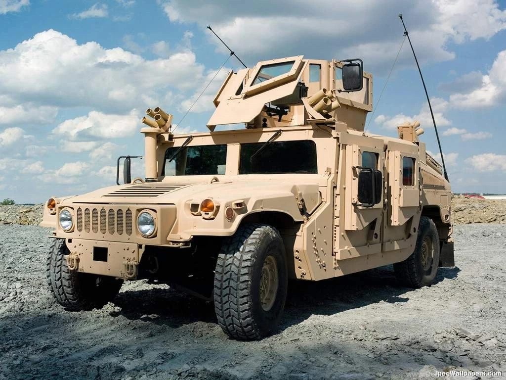 Download Military Army Hummer Wallpapers 1024x768