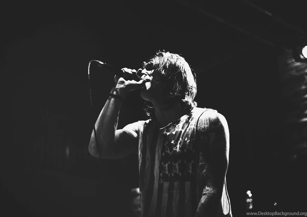 BLESSTHEFALL Metalcore Screamo Hardcore Concert Singer Wallpapers ...
