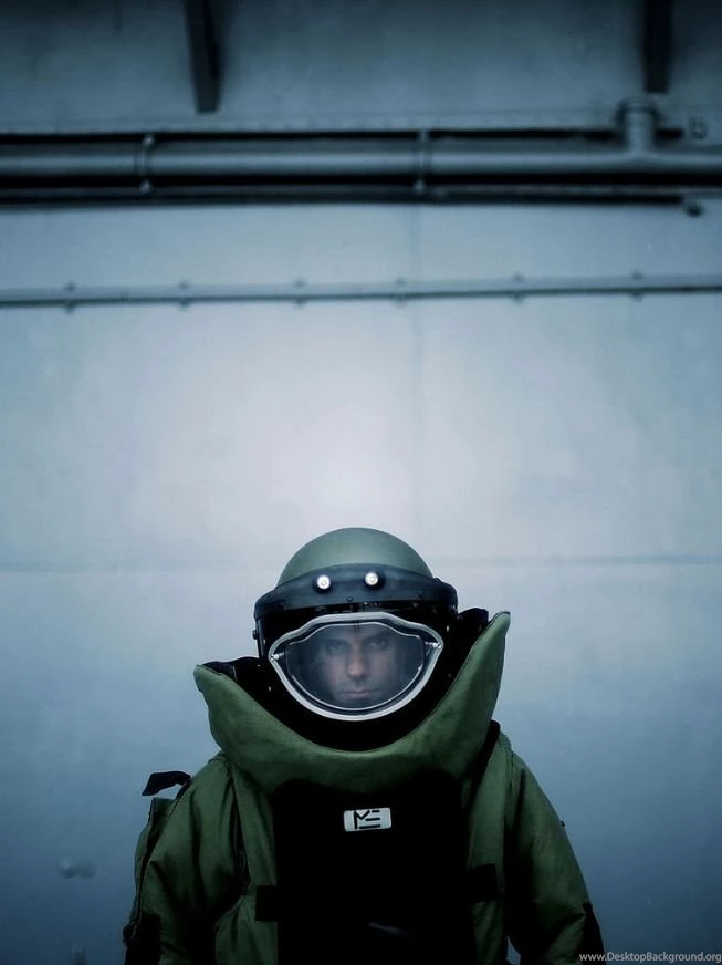Astronaut Army EOD Pics About Space