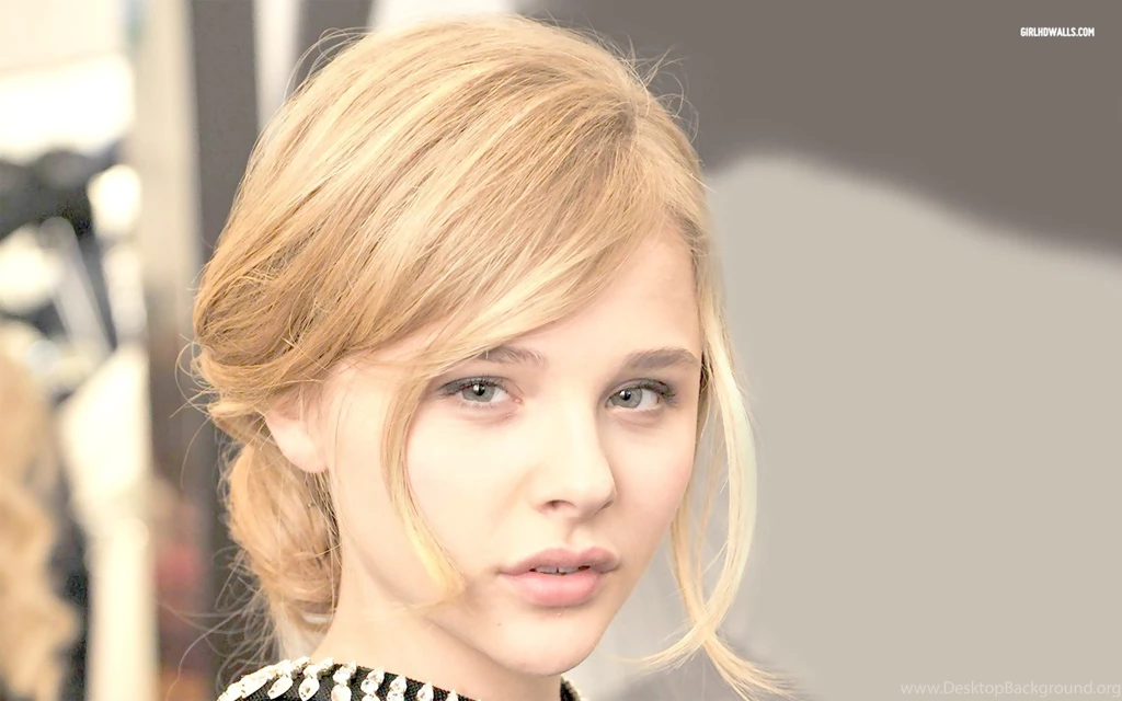 Chloe Moretz Photo HD Wallpapers