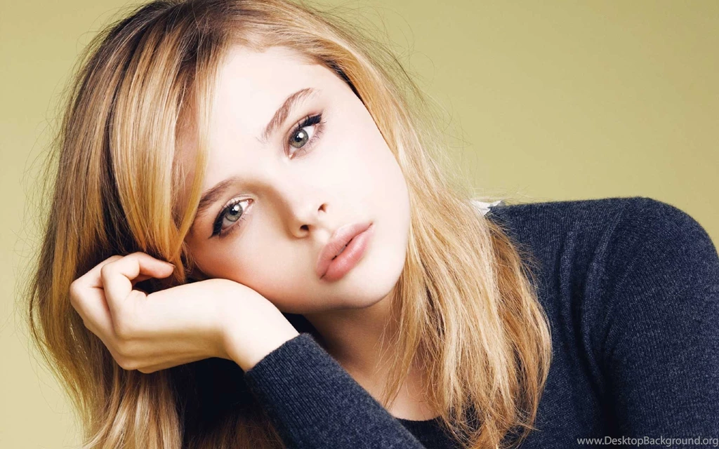 Chloe Grace Moretz Magazine Uhd Wallpapers Ultra High Definition ...