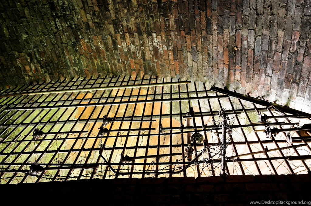 Evil Computer Wallpapers, Desktop Backgrounds