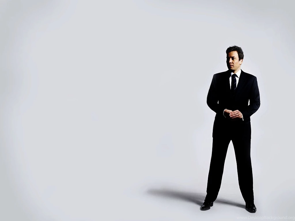 Jimmy Fallon In Black Suit 1600x1200 Wallpapers