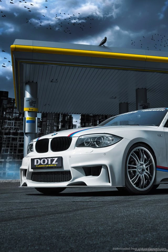 Download Dotz Shift BMW 135i Coupe Wallpapers For iPhone 4