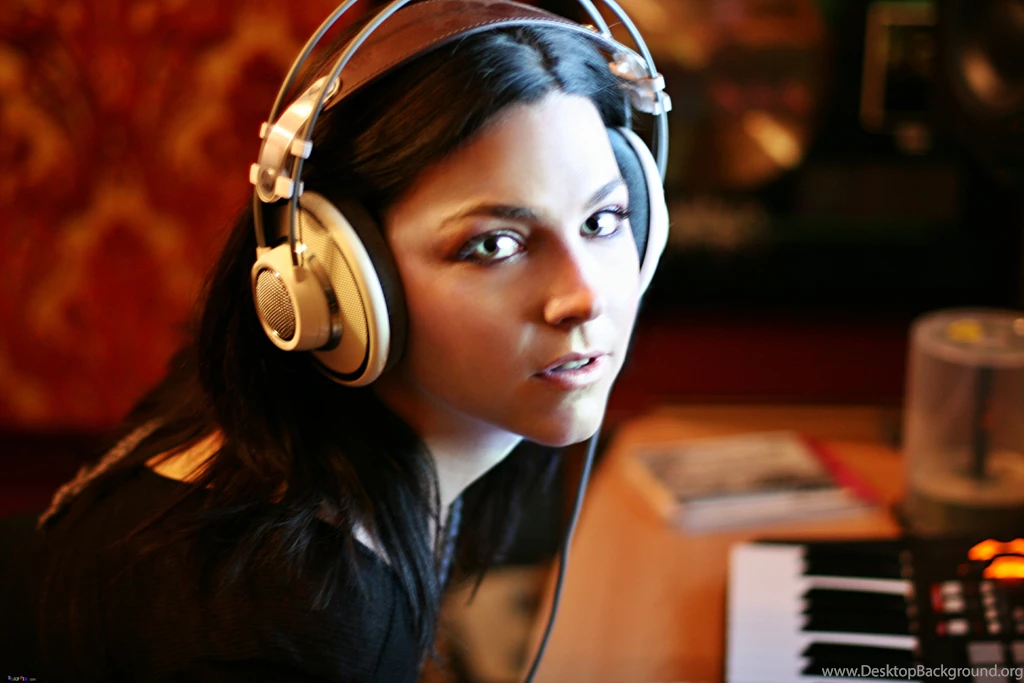 Amy Lee Photo, Pics, Wallpapers Photo
