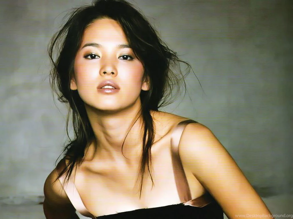 Song Hye Kyo Wallpaper, Sexy Bikini Picture, Images And Hot ...