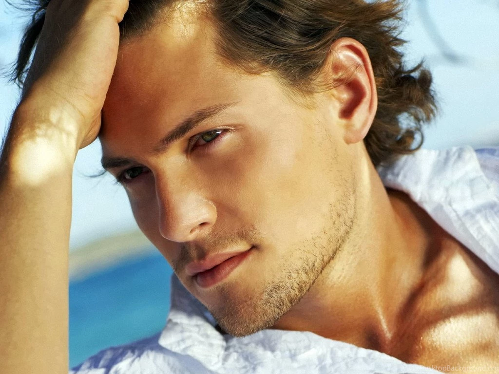 Pictures Of Cute Men 21 Free Wallpapers   Hivewallpaper.com