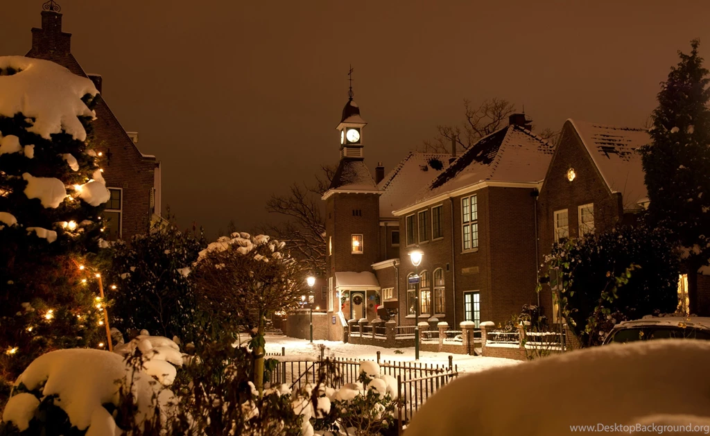 Christmas Season Wallpapers