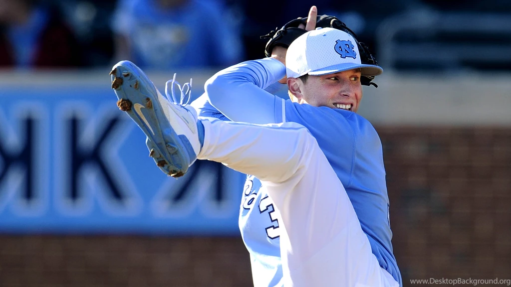 Hovis, Thornton Earn Preseason All America Honors University Of ...