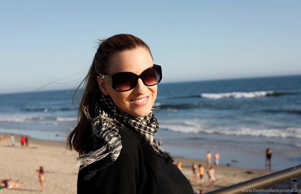 Jordan Carver Computer Wallpapers, Desktop Backgrounds