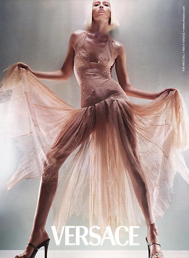 Amber Valletta Photo, Pics, Wallpapers   Photo