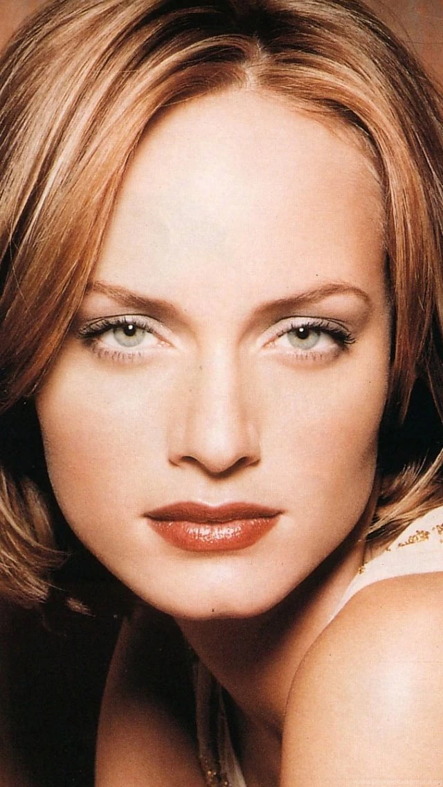 Download Wallpapers 640x1136 Amber Valletta, Actress, Face, Look ...