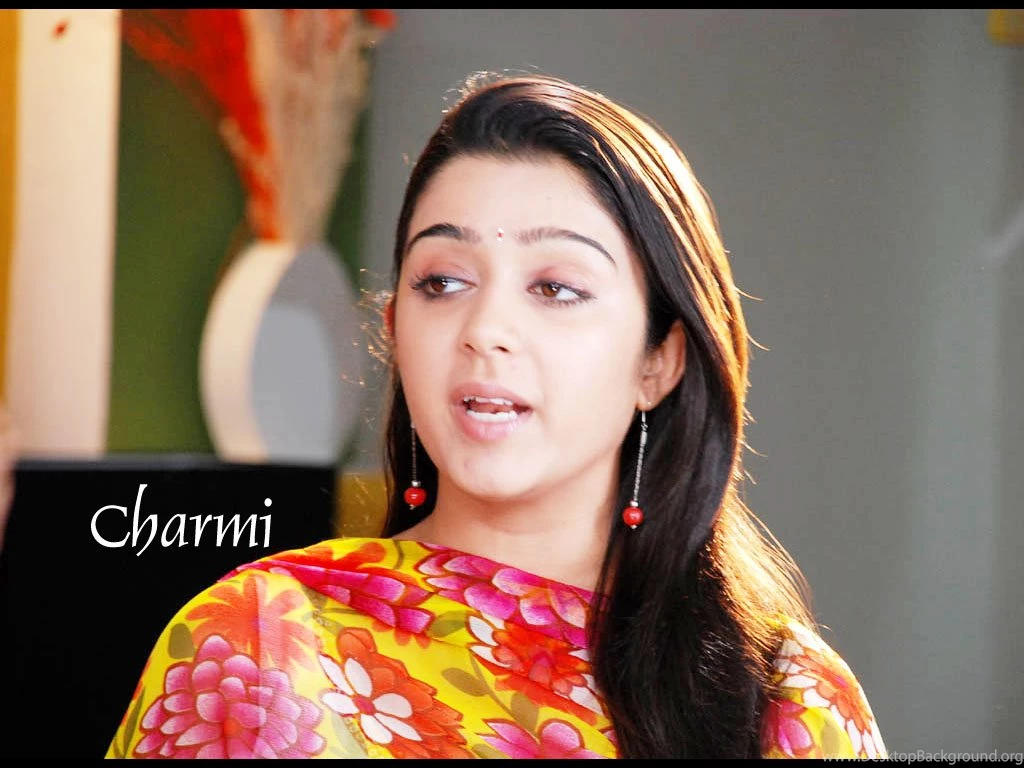 Charmi: Charmi Wallpapers 2011