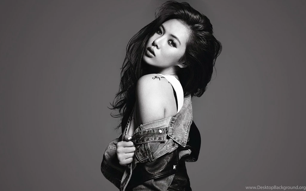 10 HyunA HD Wallpapers