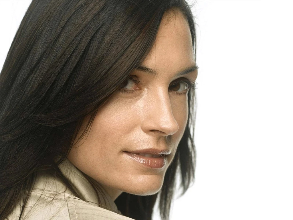 Famke Janssen Wallpapers And Images Wallpapers, Pictures, Photos