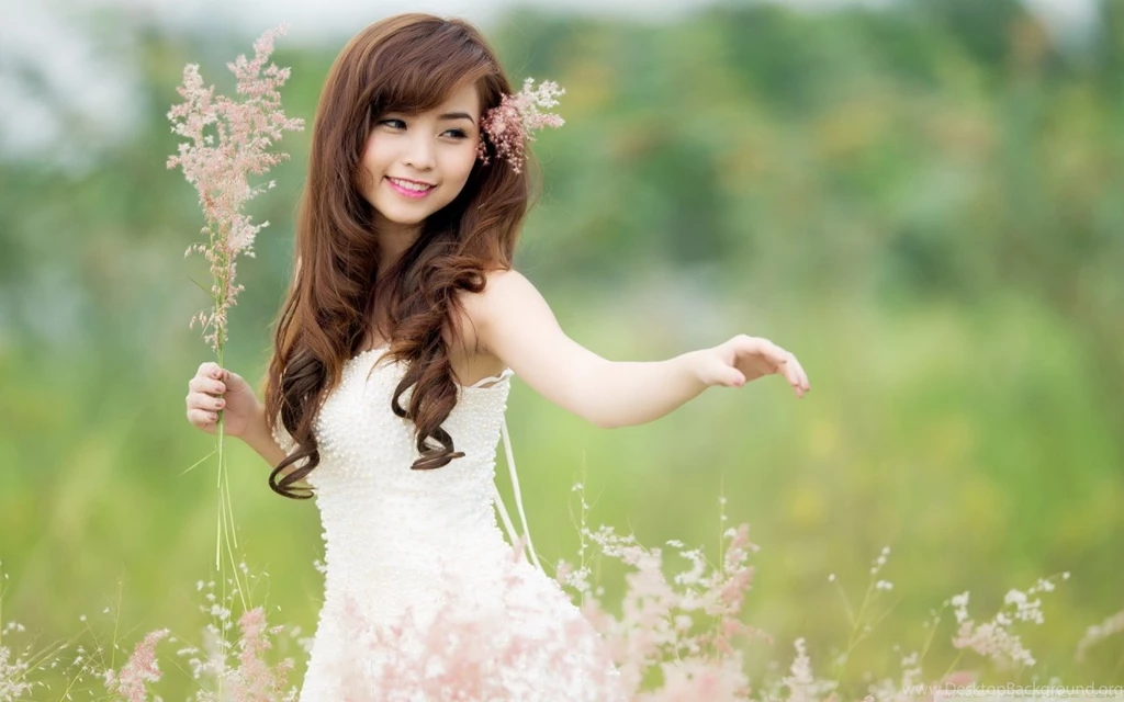 Beautiful Girls Wallpapers Nature