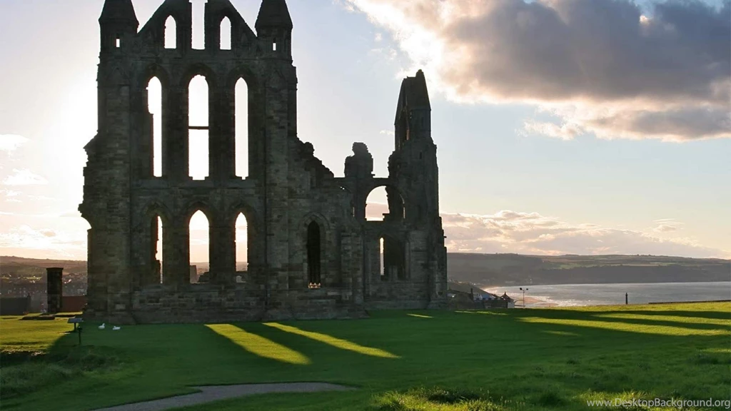 Ruin Of Whitby Abbey Historical Ruins HD Wallpapers Wallpapers ...