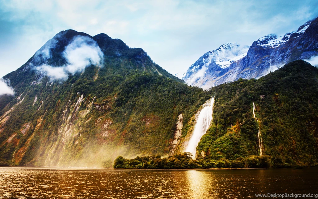 Bowen Falls Milford Sound Fiordland National Park New Zealand 4K ...