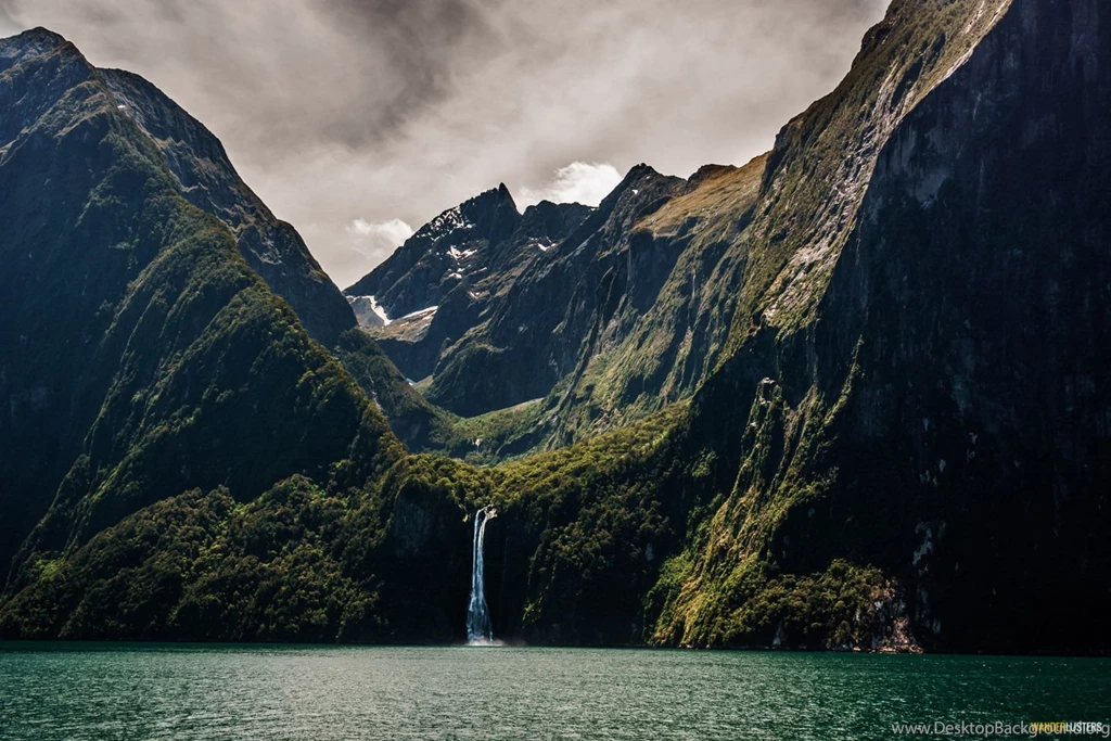 Sailing On The Indomitable Milford Sound