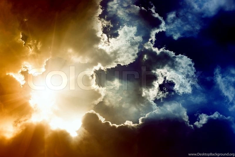 Dramatic Impressive Backgrounds sky With Bright Sun And Dark ...
