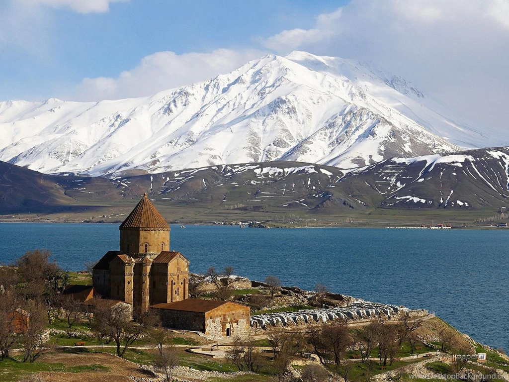 Wallpapers Turkye Armenian Church And Lake Van Kurdistan Turkey ...