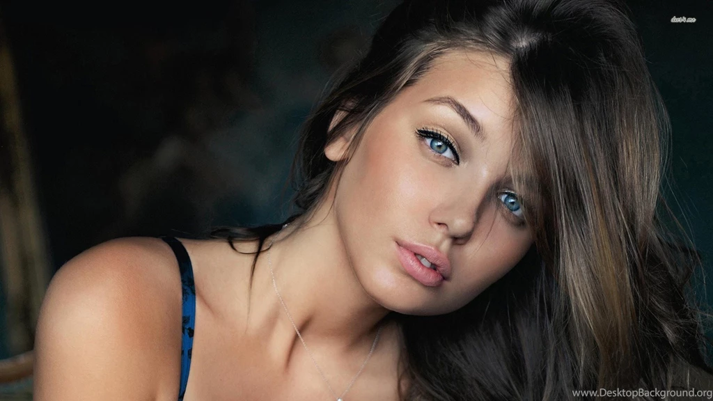 Daria Konovalova Wallpapers