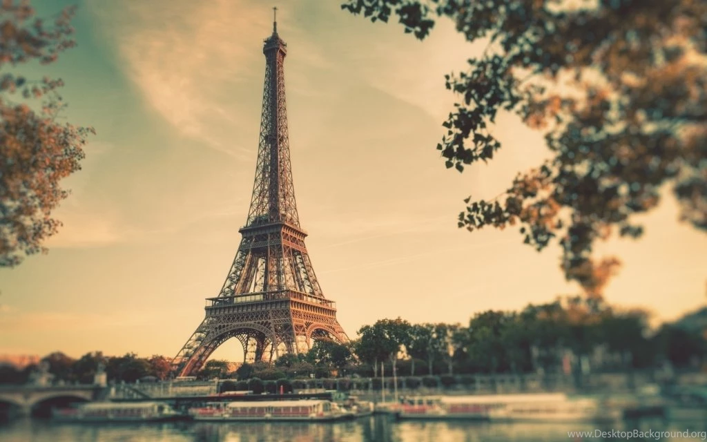 Paris Vintage Wallpapers
