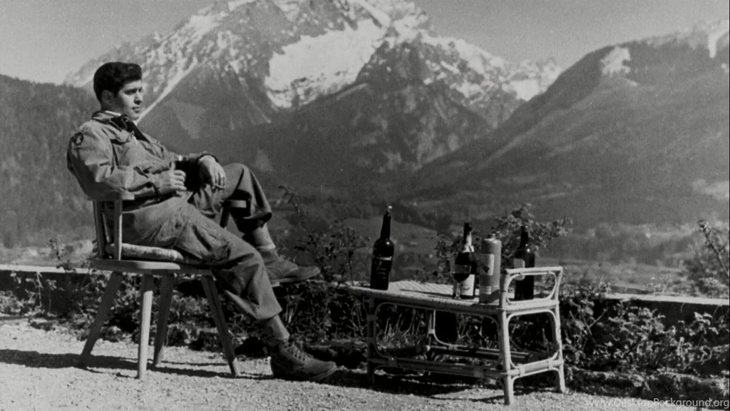 Member Of The 101st Airborne Division Enjoying The View And A ...