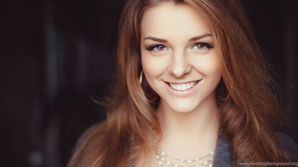 Woman Girl Wallpapers Free Download Wallpaperxyz.com 4.jpg