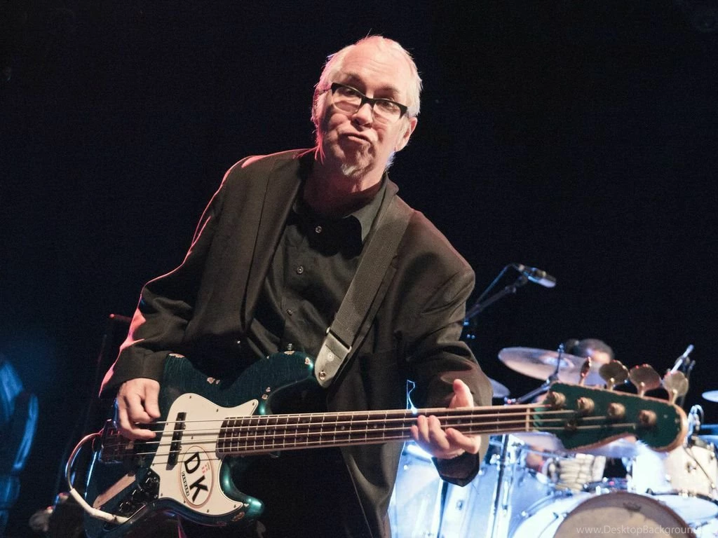 Loitered Lens : Dead Kennedys   Trebuchet Magazine