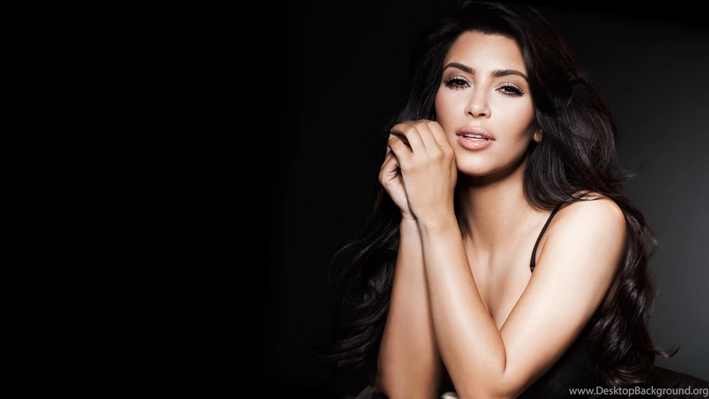 Kim Kardashian Wallpapers HD