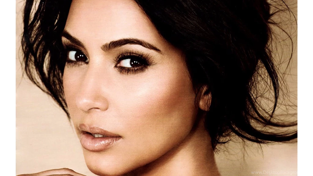 Vintage Kim Kardashian 4K Wallpapers