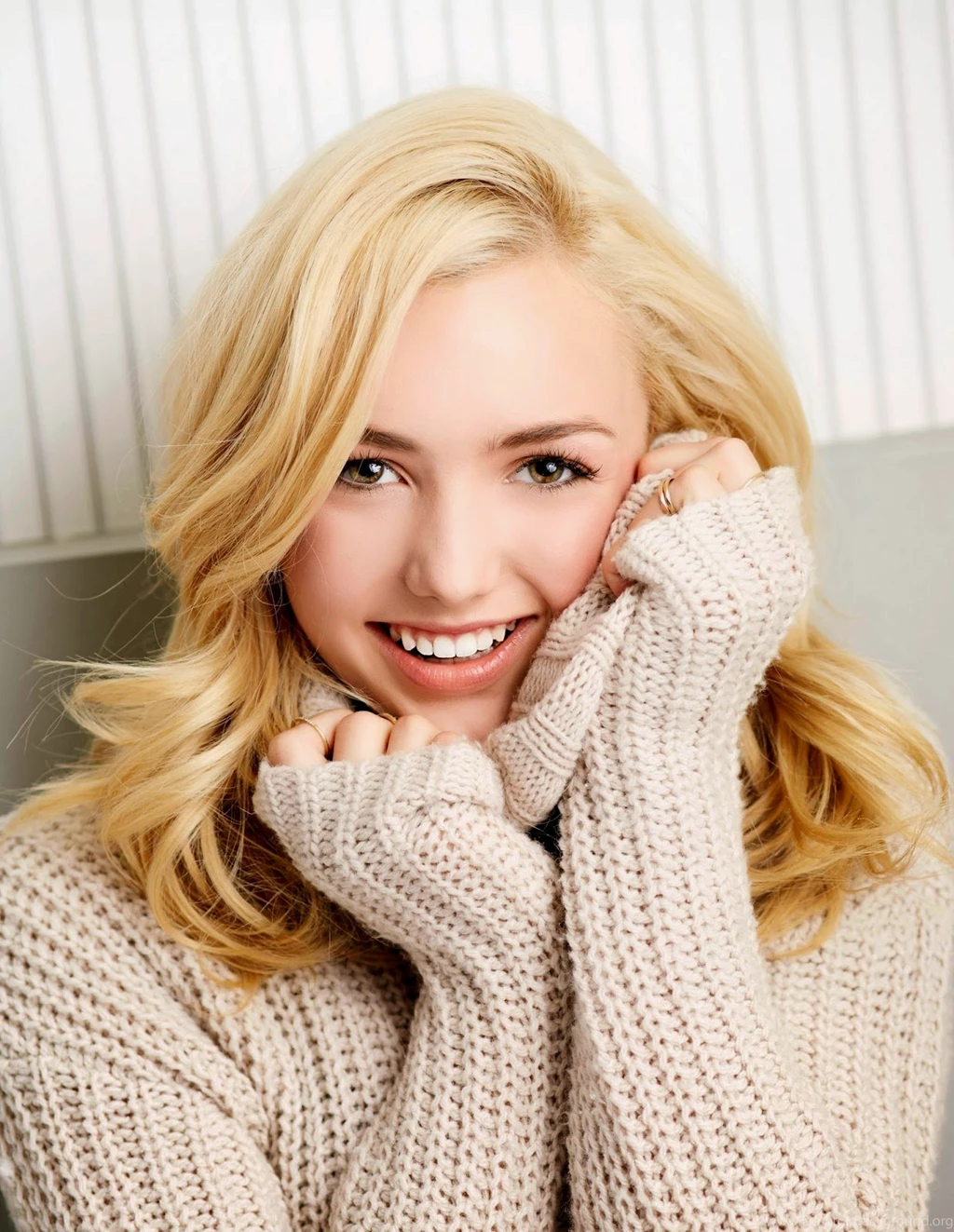 Peyton List HD Wallpapers For Desktop Download