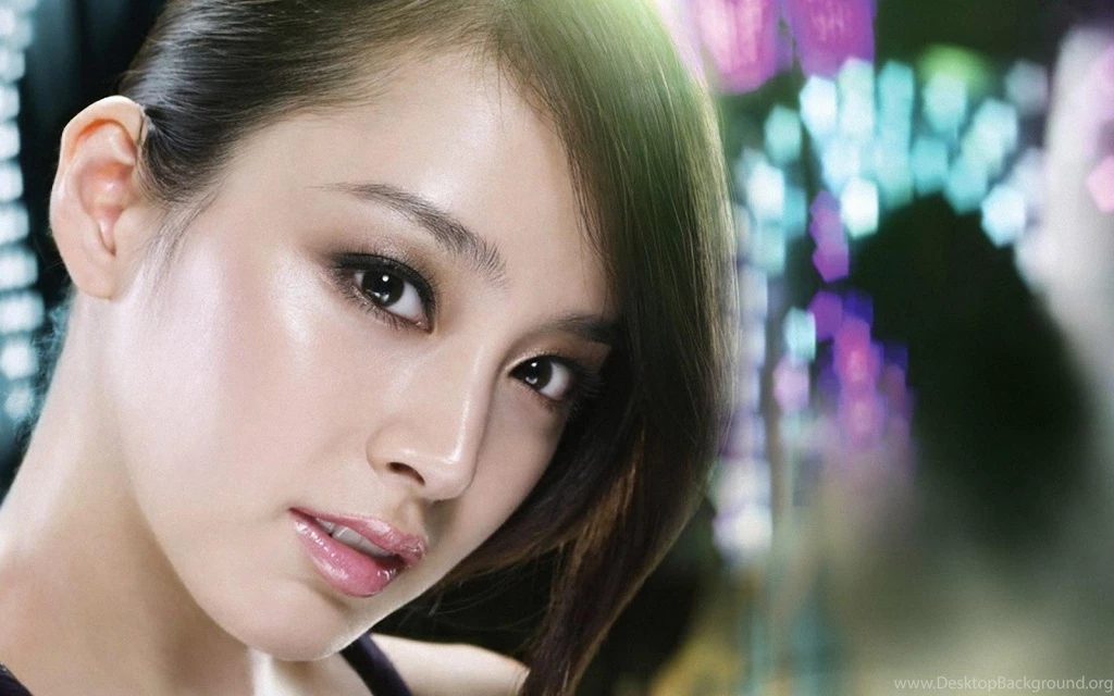 Korean Actress wallpaper 33.jpg