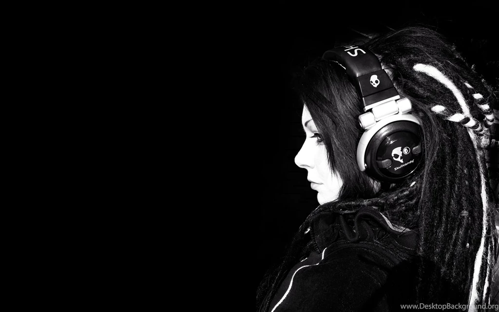 Skullcandy, Headphones, Girl, Dark, Black Backgrounds HD Wallpapers