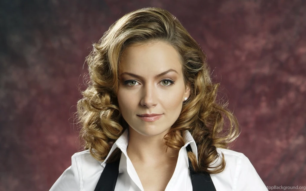 Celebrity Becki Newton Wide Desktop Wallpapers In Hd Full Free