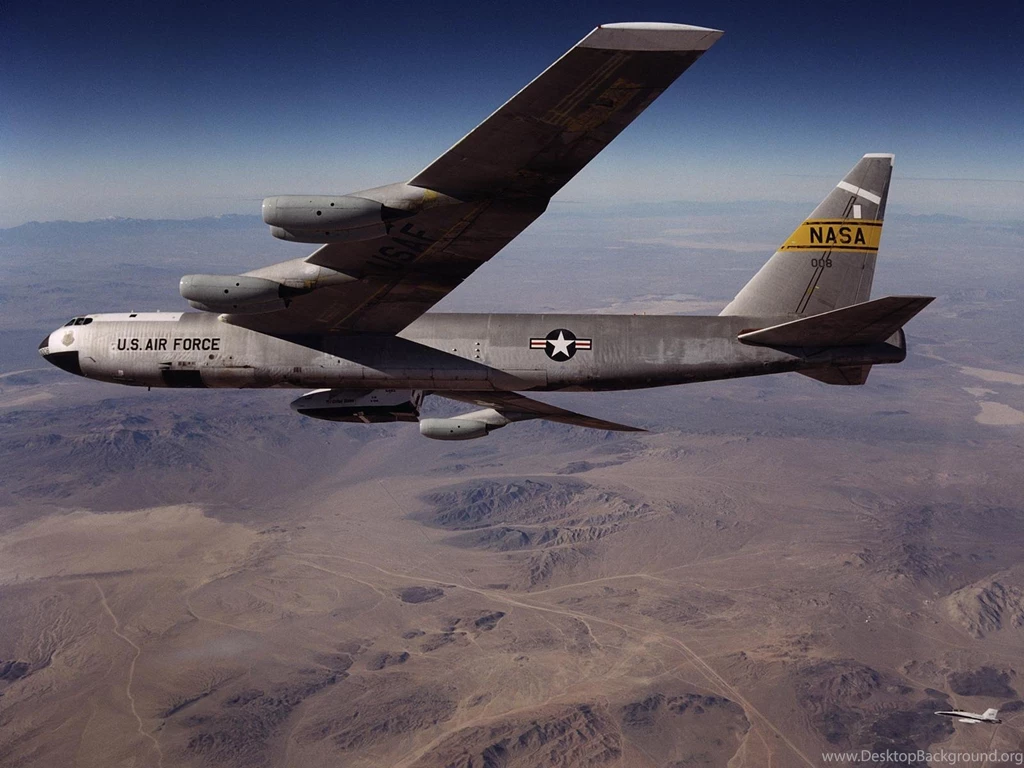 NASA B52 BOMBER MOUNTAINS HD WALLPAPER (