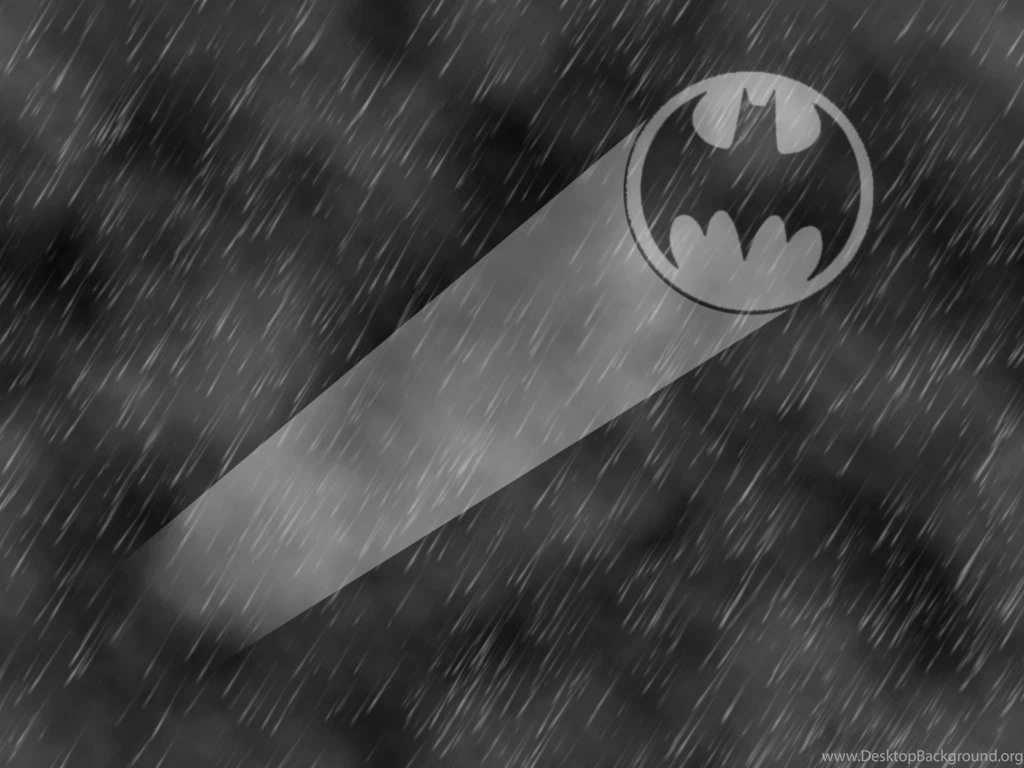 BATMAN ONLINE   Gallery   Bat Signal In The Rain! From