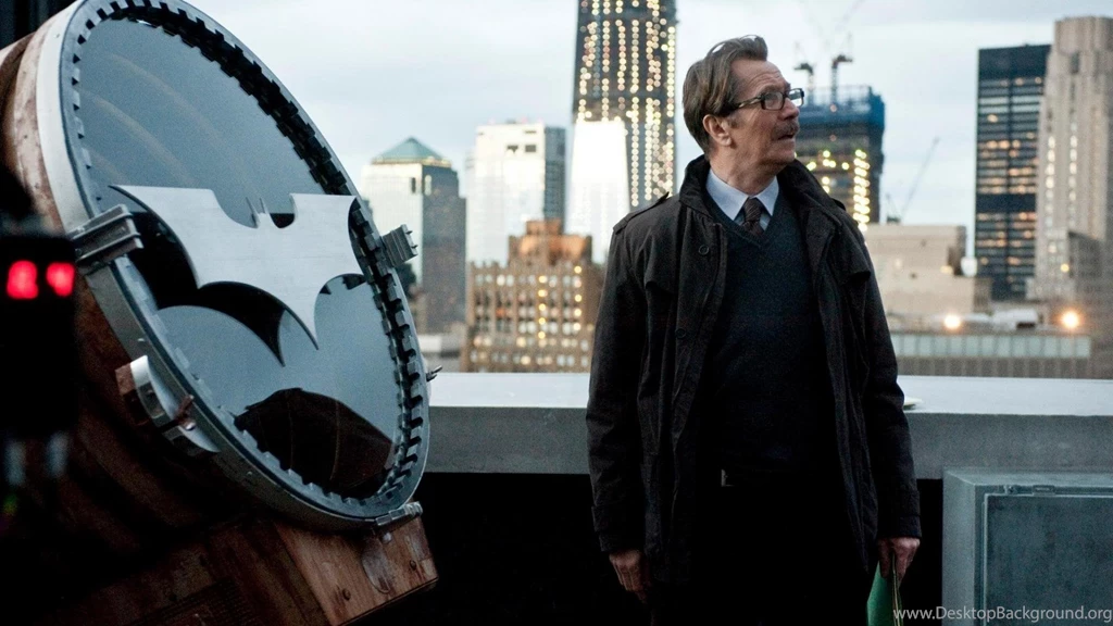 Dark Knight Rises Commissioner Gordon Bat Signal Wallpapers