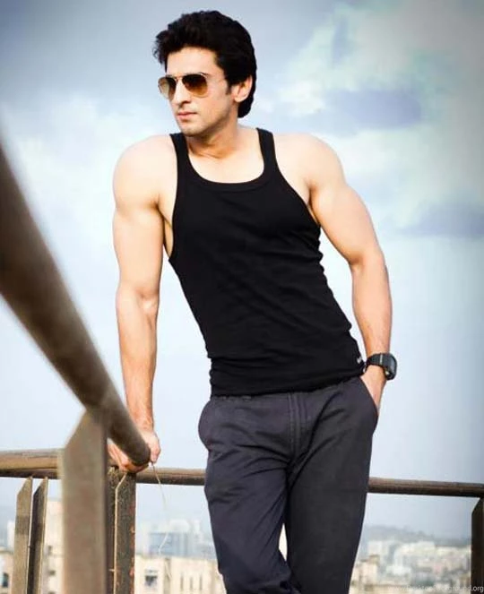 Latest Manish Raisinghani Images, Wallpapers : Tv Talks