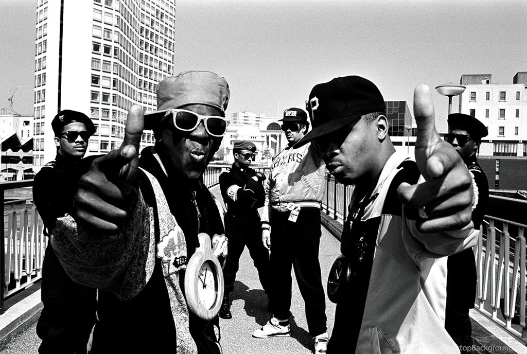 1200x806px Public Enemy 392.91 KB