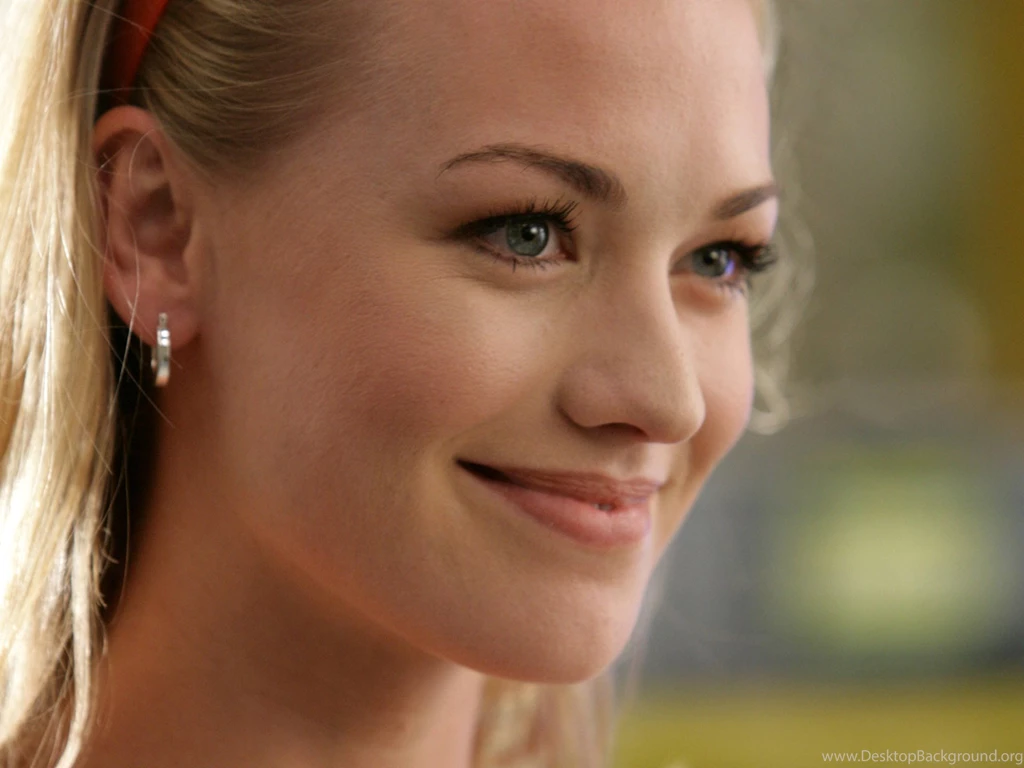 Yvonne Strahovski Wallpapers 3352 1920 X 1080 WallpaperLayer.com