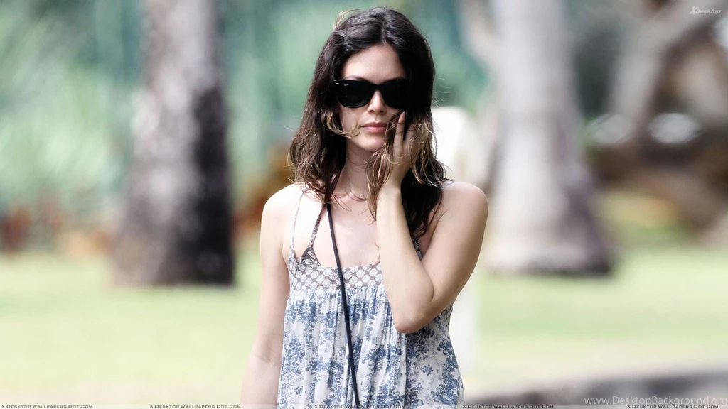 Rachel Bilson Wallpapers, Photos & Images In HD