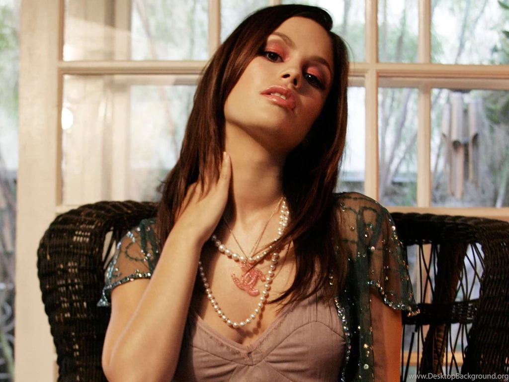 Rachel Bilson Desktop Wallpapers