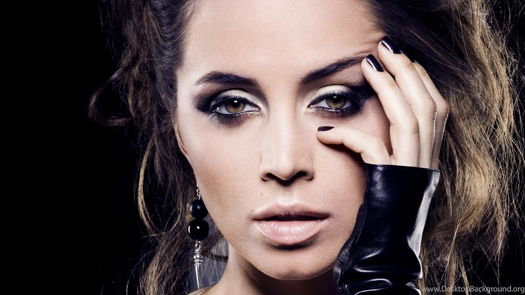Eliza Dushku Wallpapers HD Download