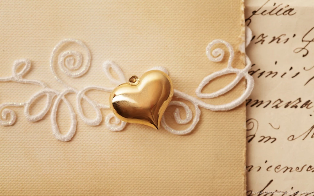 Heart Pendant On Love Letter Wallpapers 1680x1050 249263