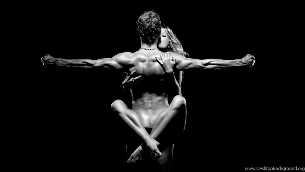 Wallpapers Hold Me For Mac Windows And Linux Free 1366x768 ...