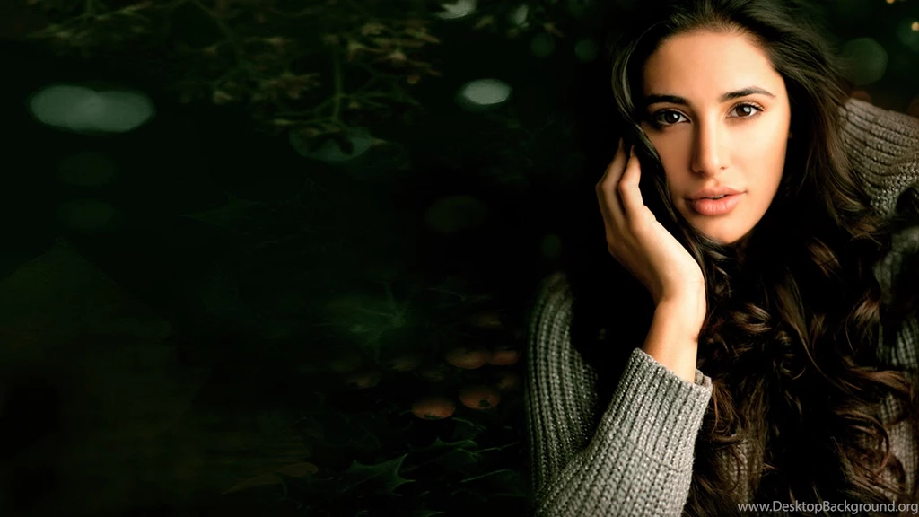 Sexy Nargis Fakhri Desktop 1080p Wallpapers