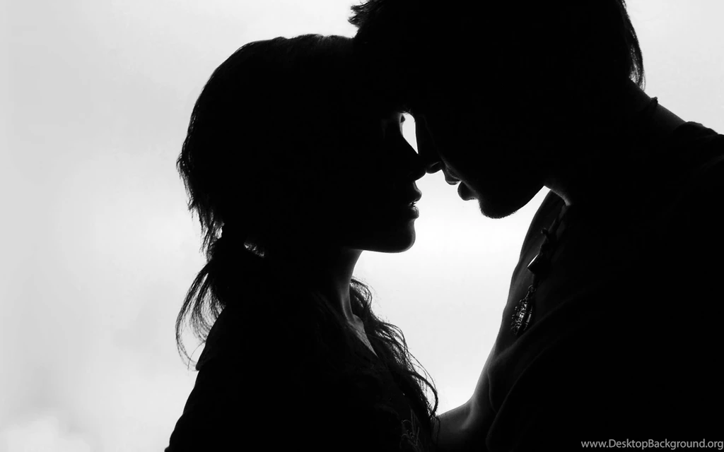 Hot Couple Loving Hugs Good Night HD